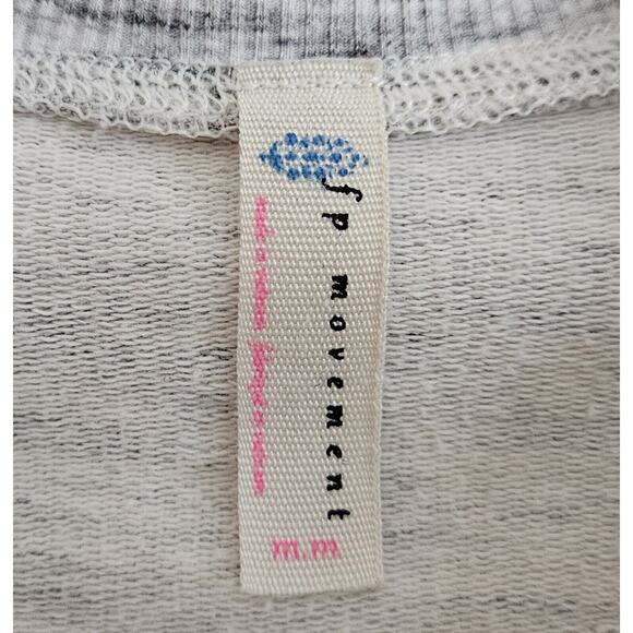 FREE PEOPLE FP MOVEMENT Women's XS Sweatshirt Hoodie 1/2 Zip Gray Heathered 32" - Picture 3 of 7